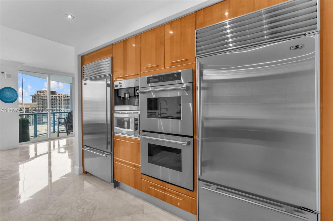 333 Las Olas Way, Unit 3706, Fort Lauderdale, FL 33301 Photo