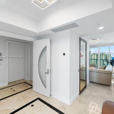 333 Las Olas Way, Unit 3706, Fort Lauderdale, FL 33301 Photo