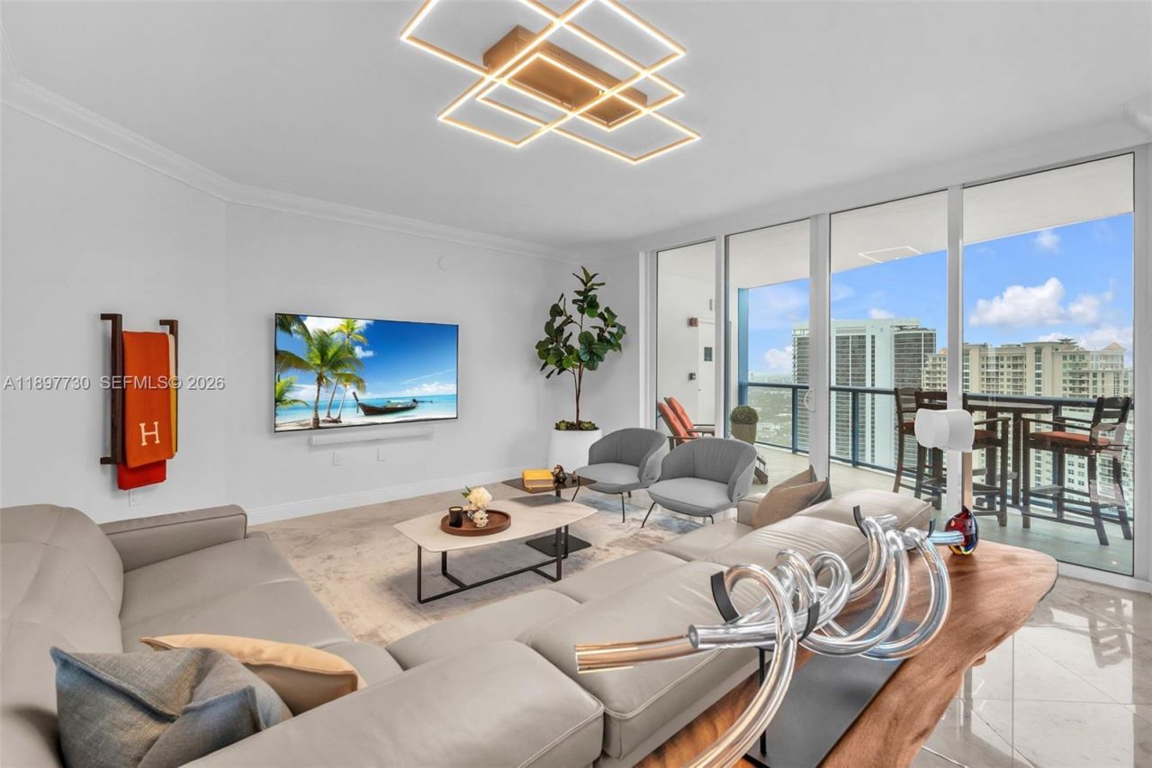 333 Las Olas Way, Unit 3706, Fort Lauderdale, FL 33301 Photo