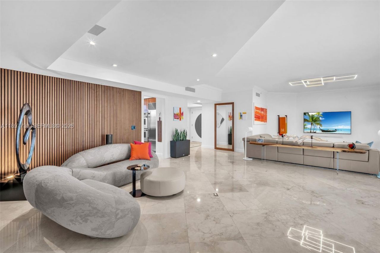 333 Las Olas Way, Unit 3706, Fort Lauderdale, FL 33301 Photo