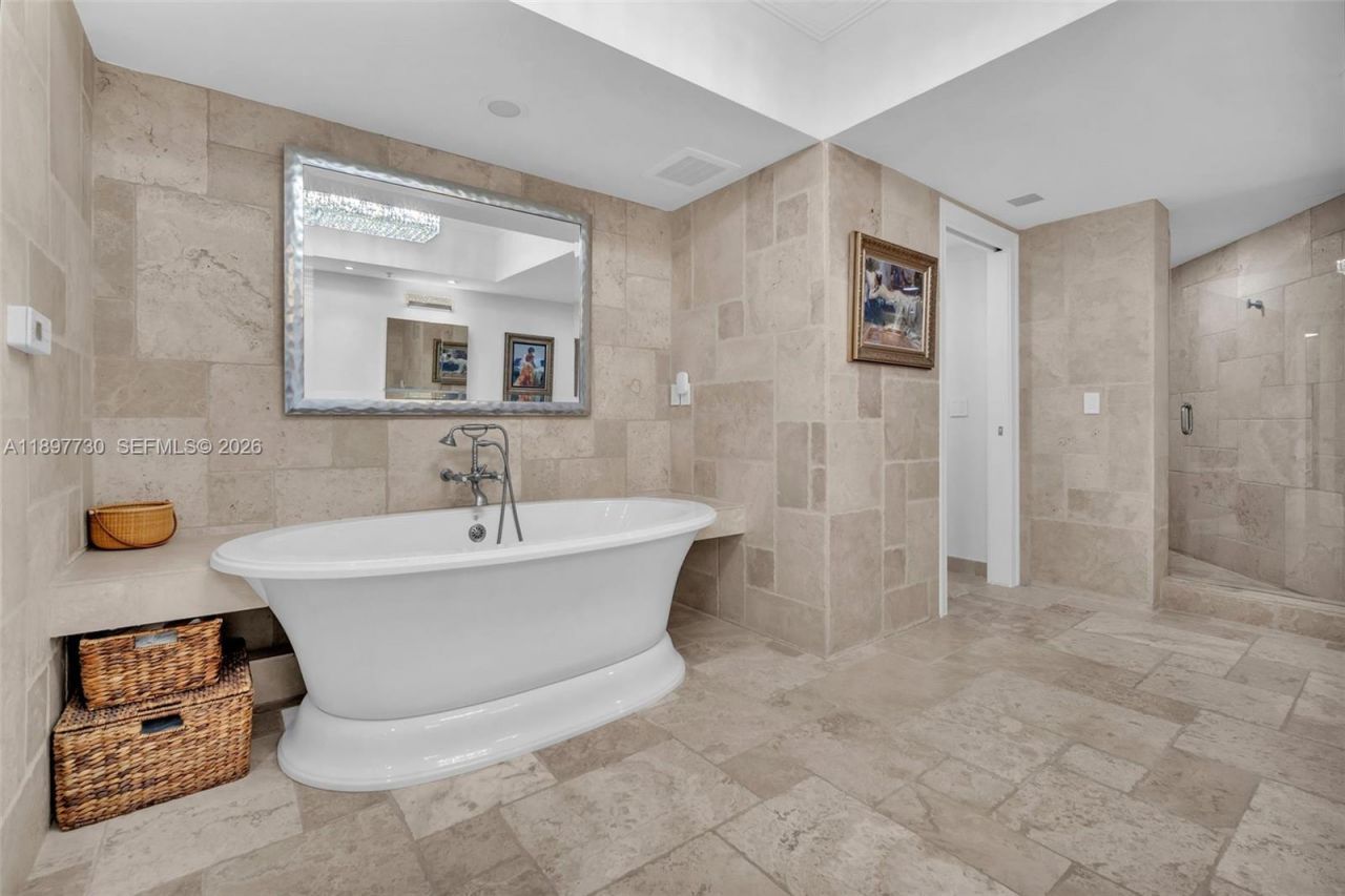 333 Las Olas Way, Unit 3706, Fort Lauderdale, FL 33301 Photo