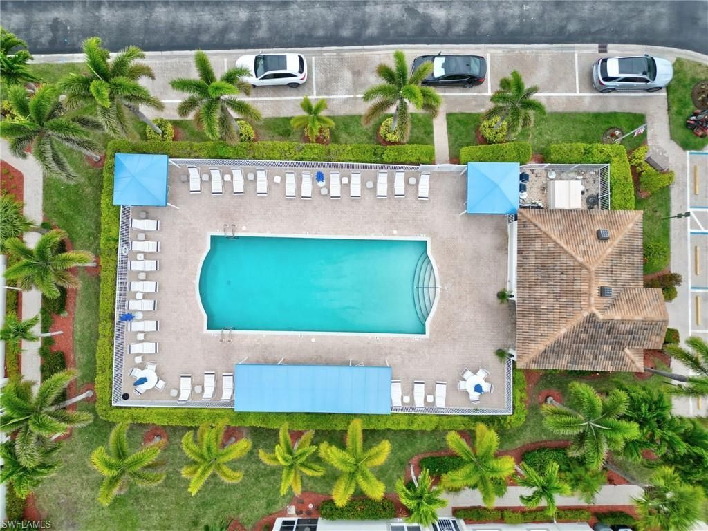 6824 Sterling Greens Pl, Unit 3303, Naples, FL 34104 Photo