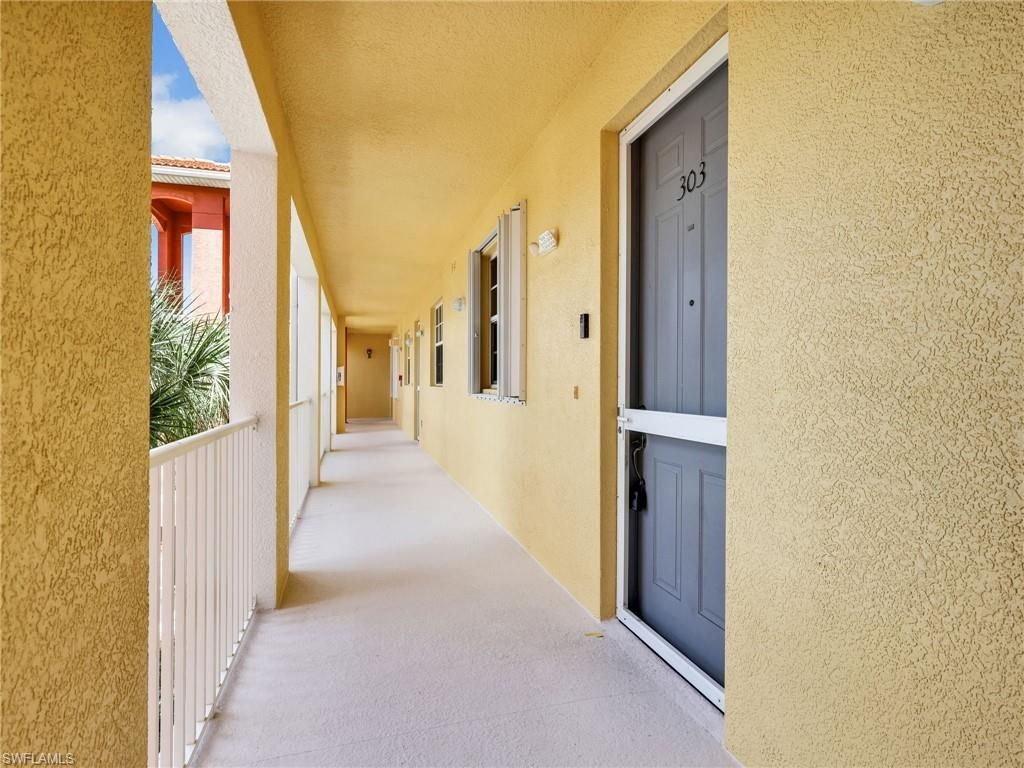 6824 Sterling Greens Pl, Unit 3303, Naples, FL 34104 Photo