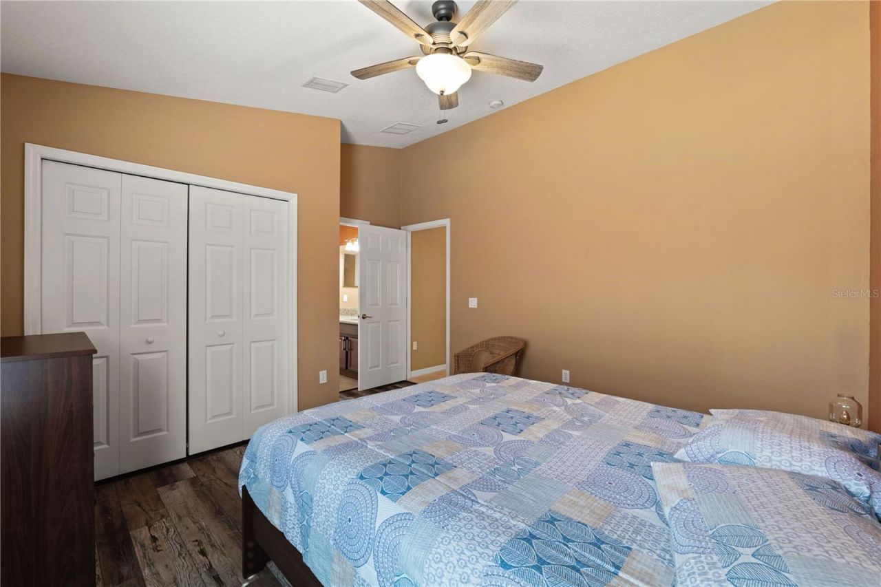 9020 N River Road, Tampa, FL 33635 Photo