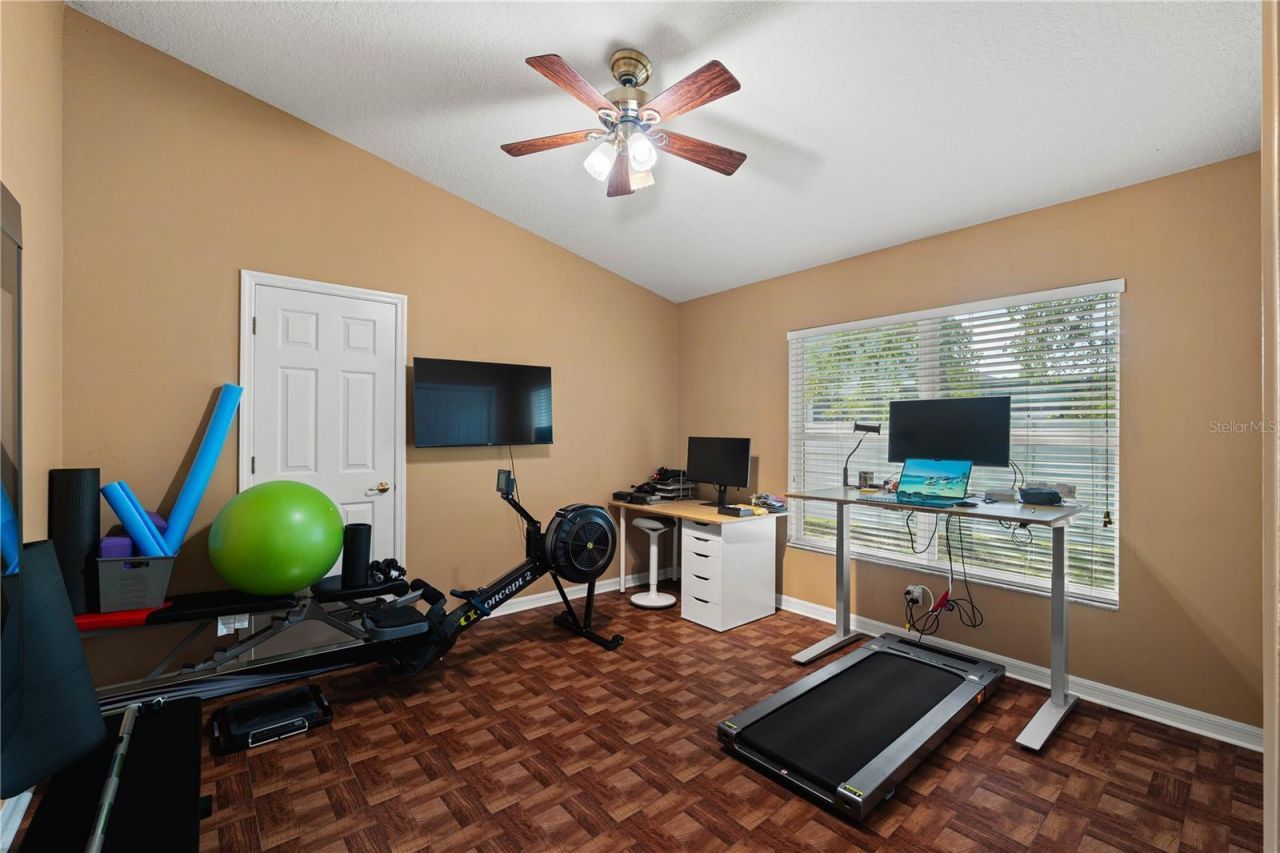 9020 N River Road, Tampa, FL 33635 Photo