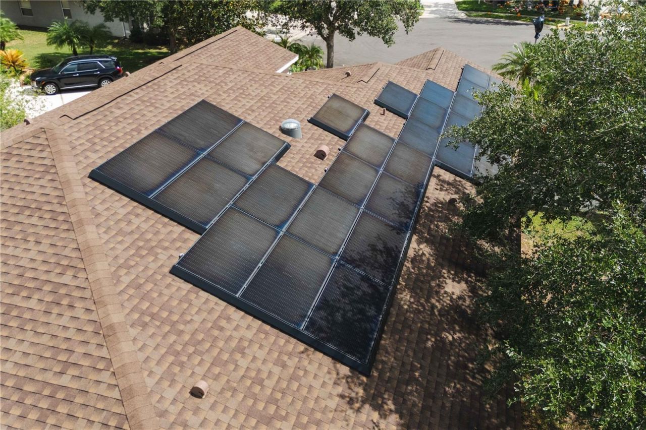 9020 N River Road, Tampa, FL 33635 Photo