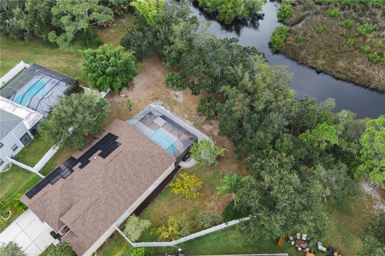 9020 N River Road, Tampa, FL 33635 Photo