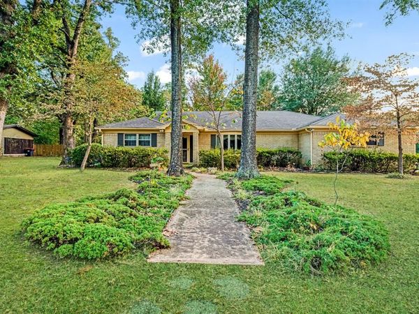 3345 W Kaufman Street, Paris, TX 75460