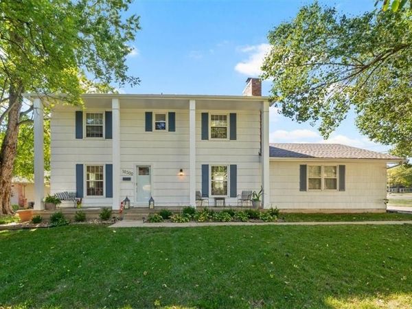 10300 Nall Avenue, Overland Park, KS 66207