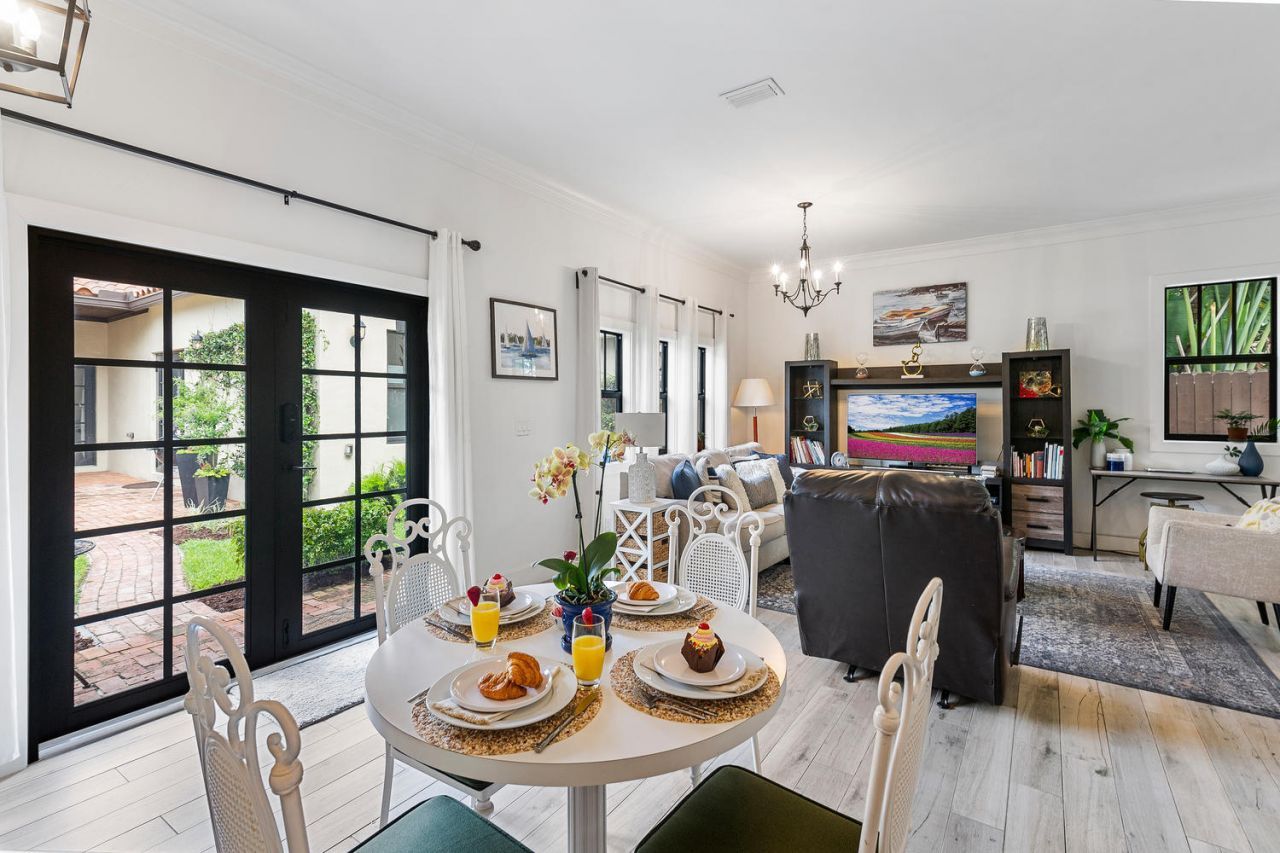 3505 Poinsettia Avenue, West Palm Beach, FL 33407 Photo