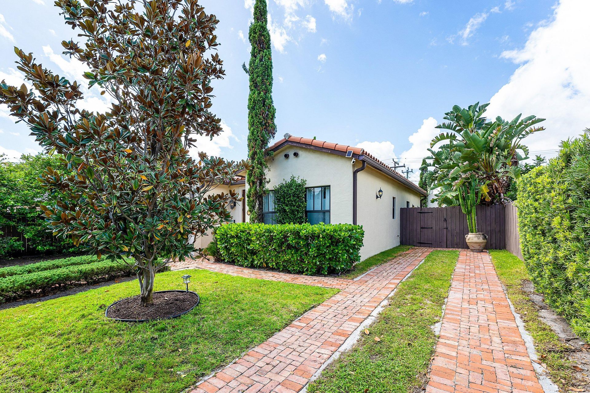 3505 Poinsettia Avenue, West Palm Beach, FL 33407 Photo