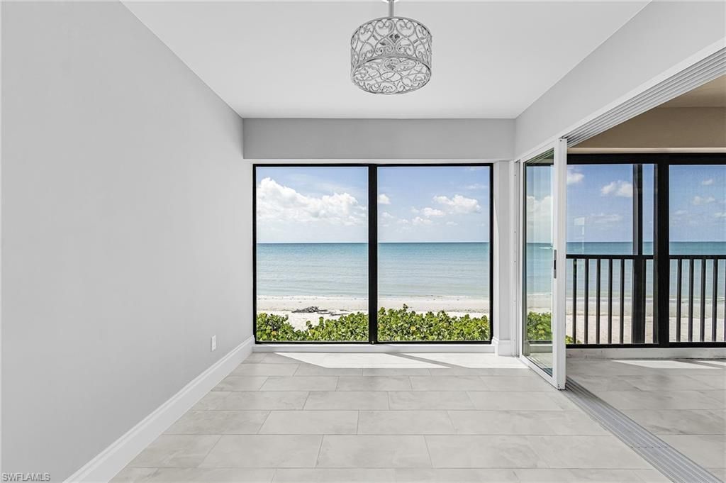 2721 W Gulf Dr, Unit 201, Sanibel, FL 33957 Photo