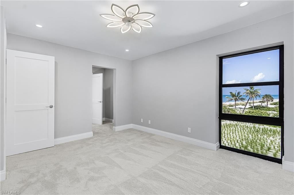 2721 W Gulf Dr, Unit 201, Sanibel, FL 33957 Photo