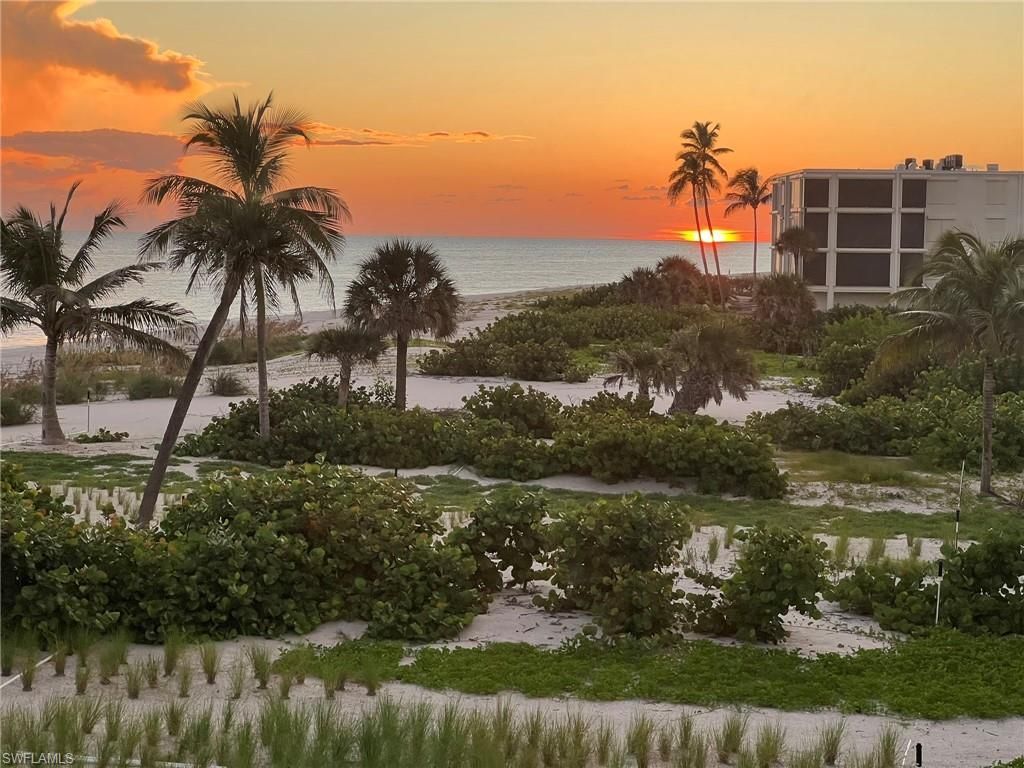 2721 W Gulf Dr, Unit 201, Sanibel, FL 33957 Photo