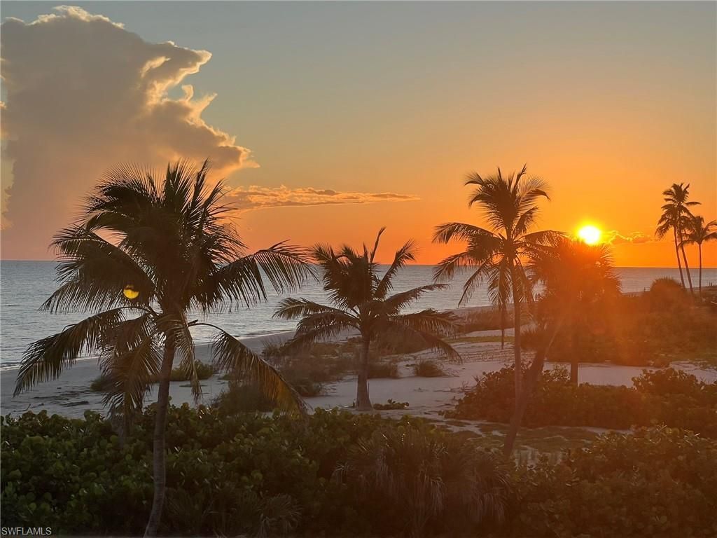 2721 W Gulf Dr, Unit 201, Sanibel, FL 33957 Photo