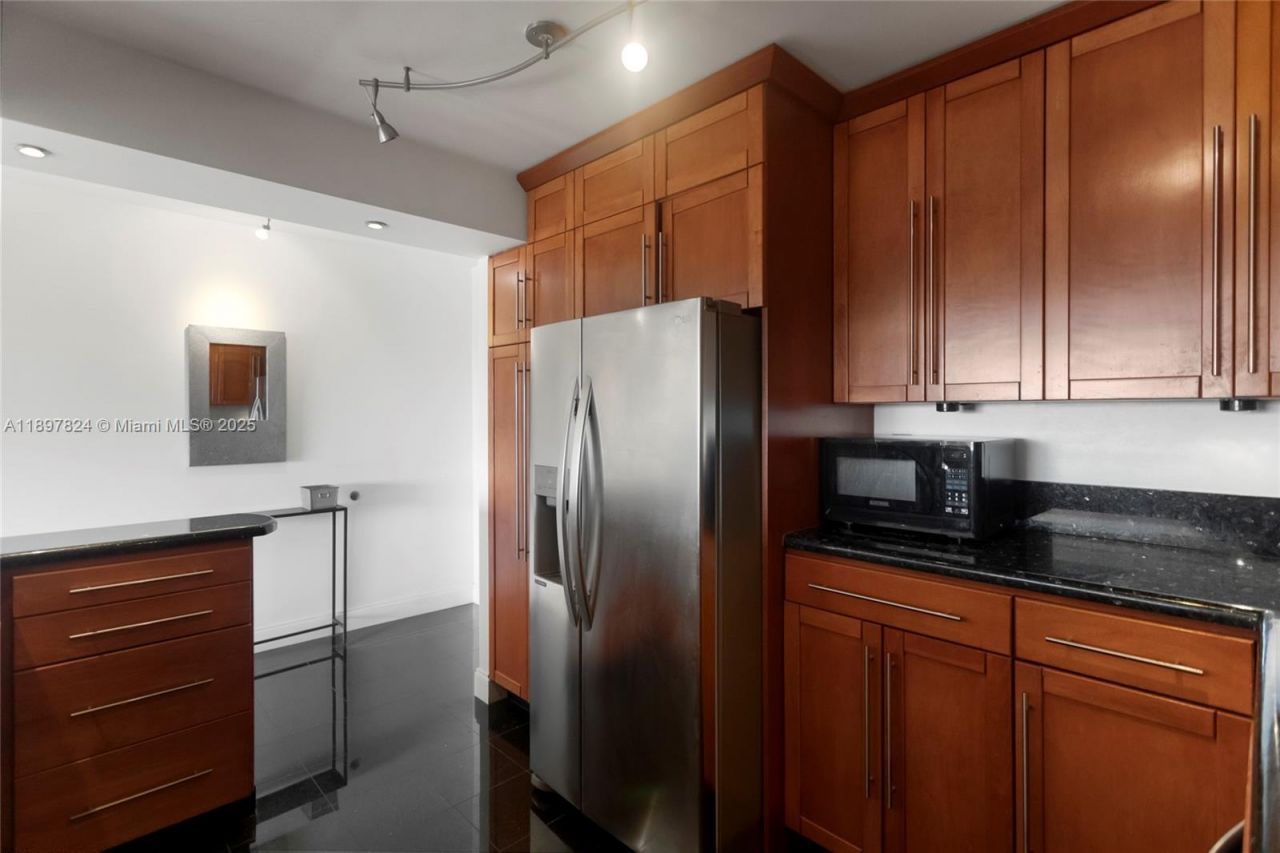 1625 SE 10th Ave, Unit 905, Fort Lauderdale, FL 33316 Photo