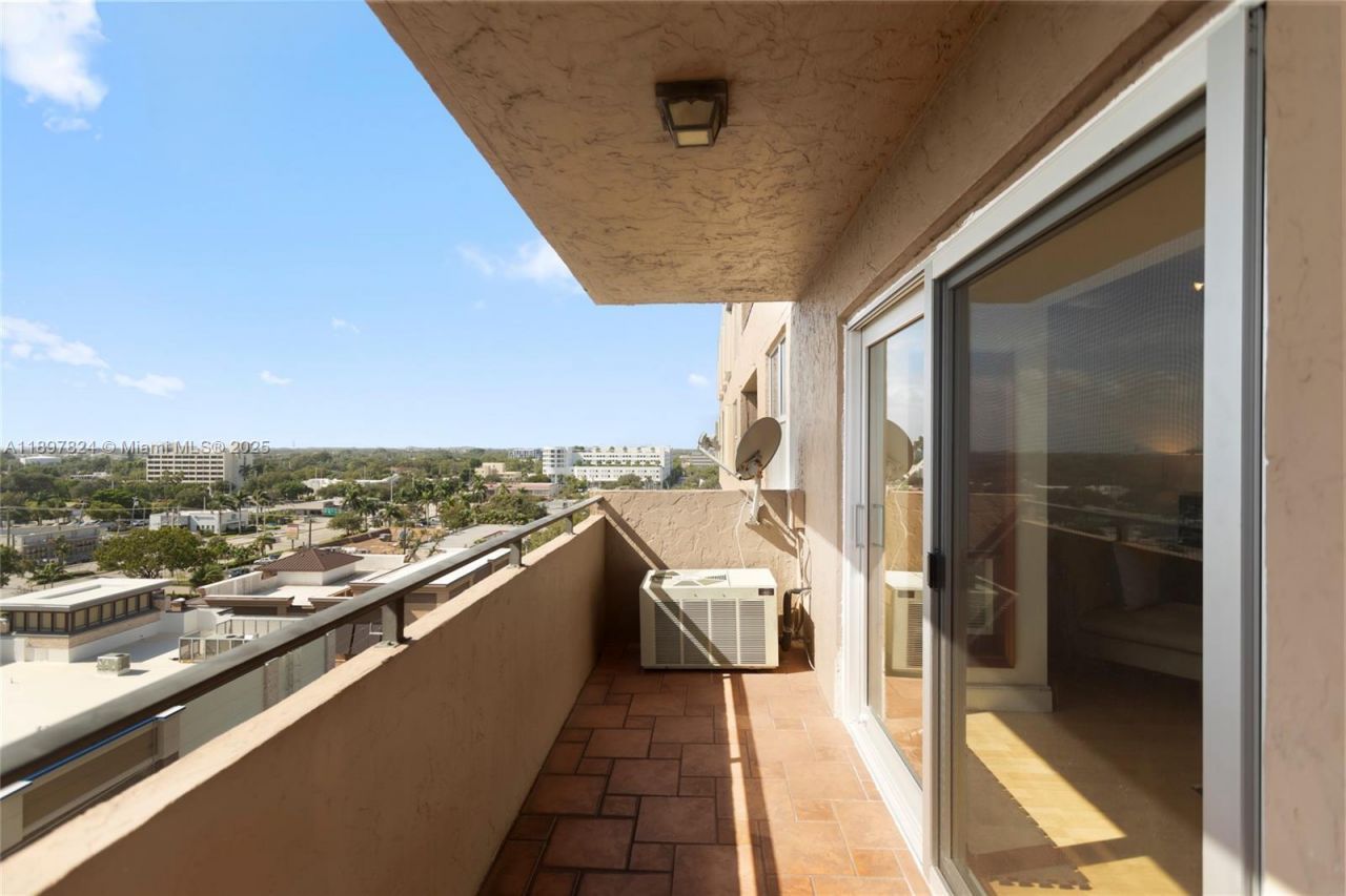 1625 SE 10th Ave, Unit 905, Fort Lauderdale, FL 33316 Photo