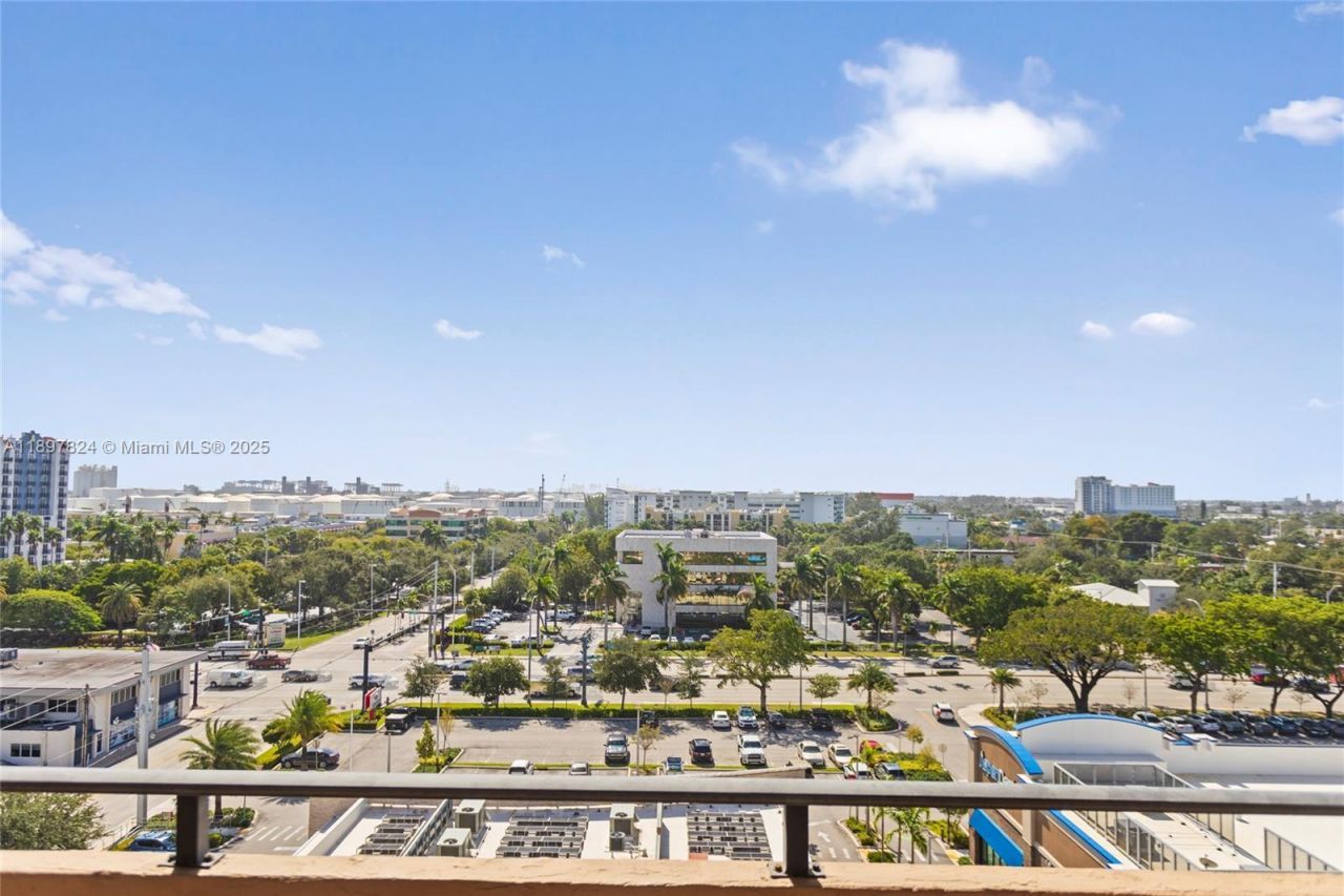 1625 SE 10th Ave, Unit 905, Fort Lauderdale, FL 33316 Photo