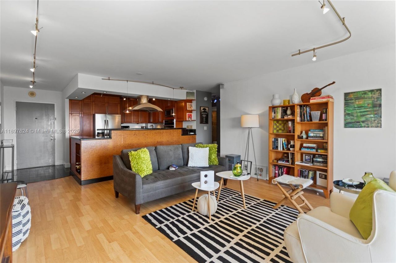 1625 SE 10th Ave, Unit 905, Fort Lauderdale, FL 33316 Photo