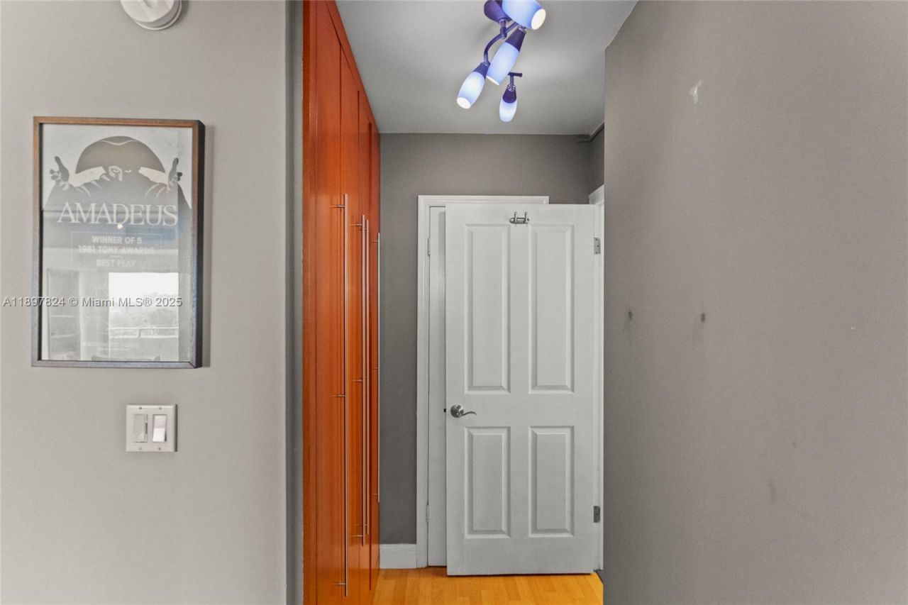 1625 SE 10th Ave, Unit 905, Fort Lauderdale, FL 33316 Photo