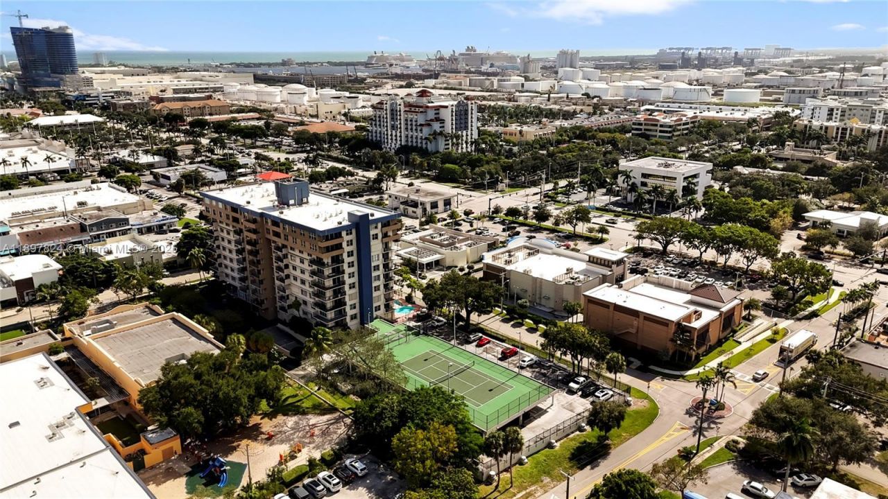 1625 SE 10th Ave, Unit 905, Fort Lauderdale, FL 33316 Photo