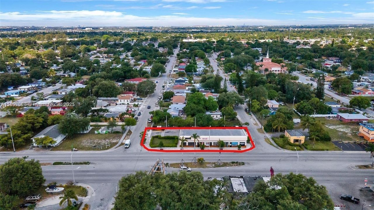 9150 NW 22nd Ave, Miami, FL 33147 Photo