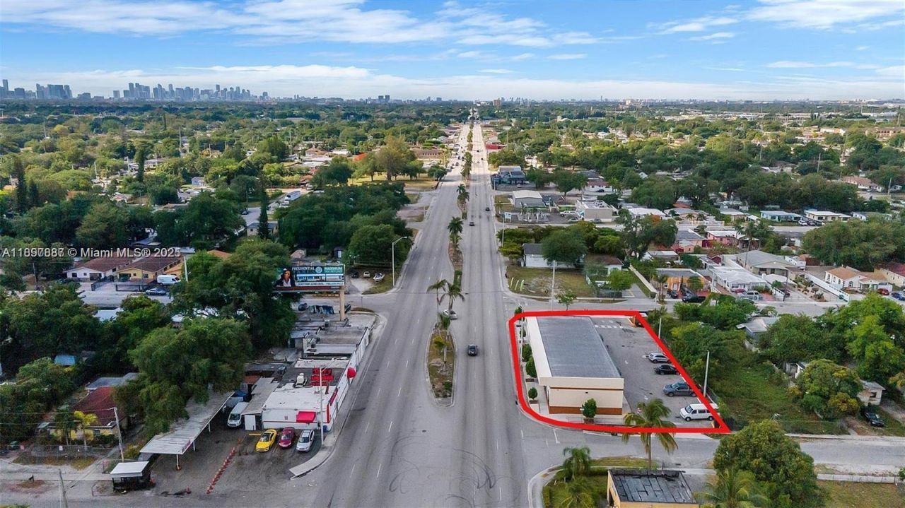 9150 NW 22nd Ave, Miami, FL 33147 Photo
