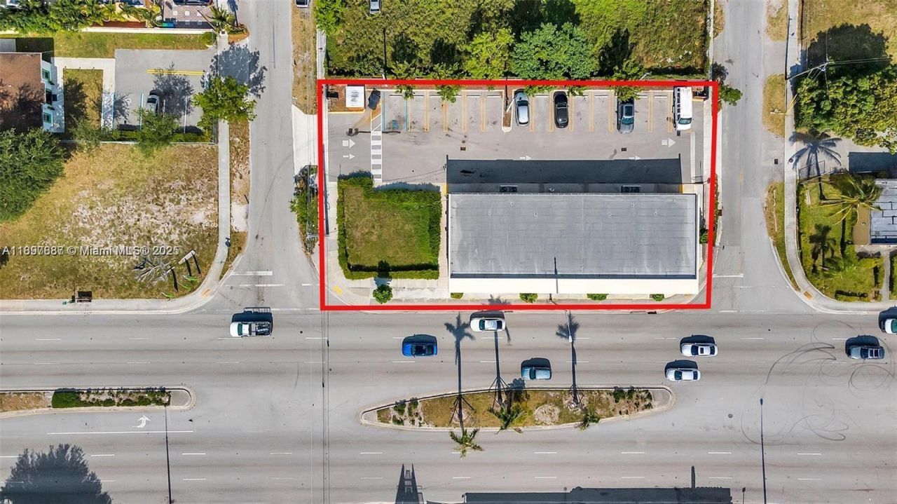 9150 NW 22nd Ave, Miami, FL 33147 Photo