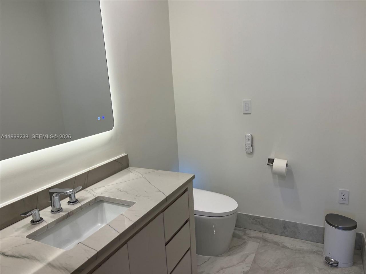 3705 NE 214 St, Unit 13, Aventura, FL 33180 Photo