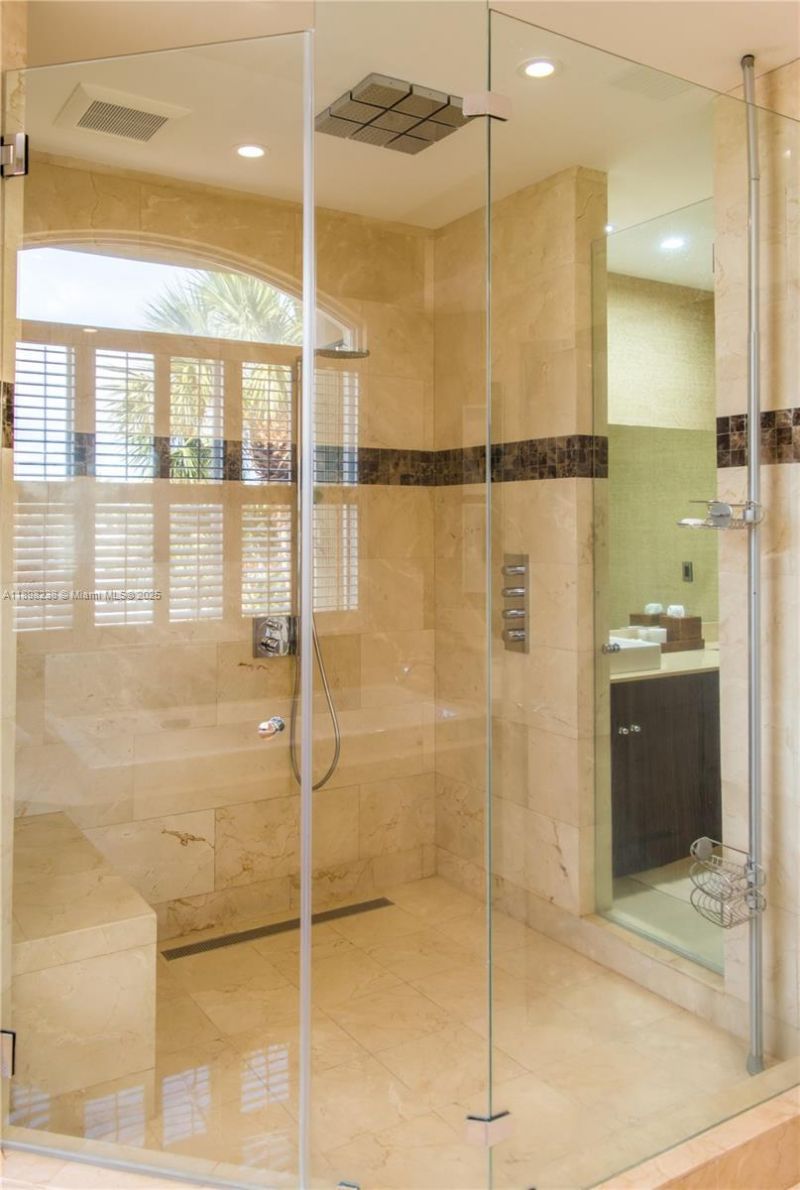 3705 NE 214 St, Unit 13, Aventura, FL 33180 Photo