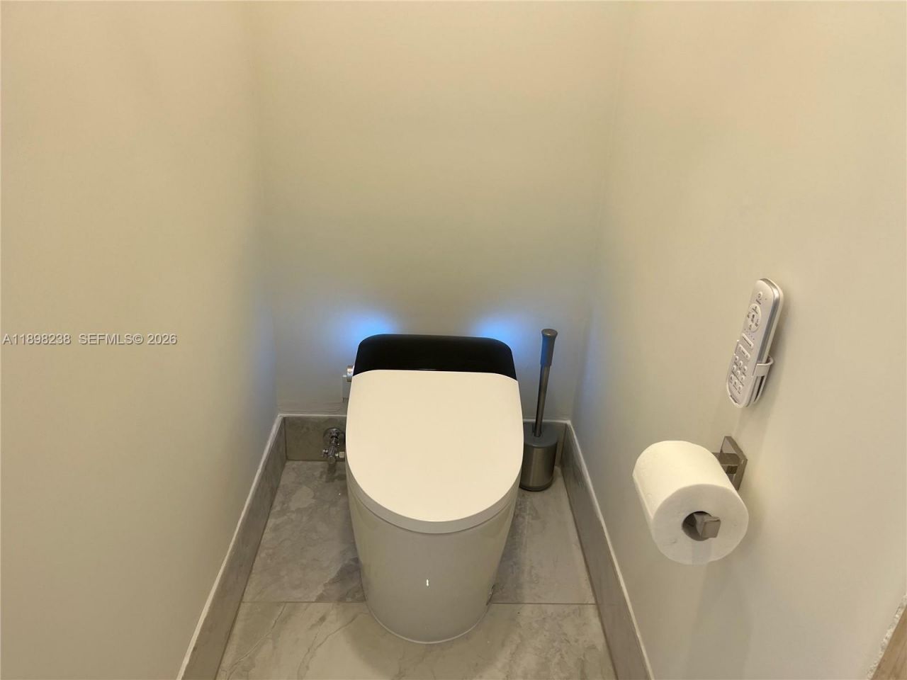 3705 NE 214 St, Unit 13, Aventura, FL 33180 Photo