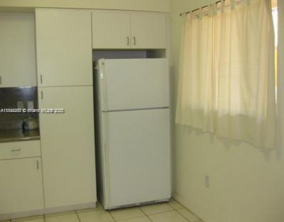 8888 Collins Av, Unit 316, Surfside, FL 33154 Photo