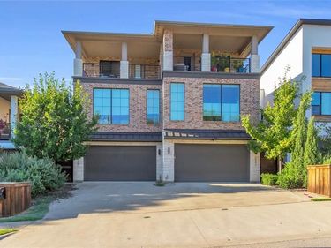 2339 Hondo Avenue, Dallas, TX 75219