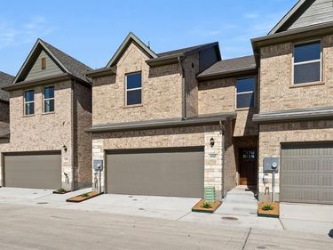 6945 Mustang Isle Drive, Dallas, TX 75228