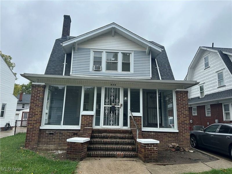 434 Hillwood Drive, Akron, OH 44320 Photo 1