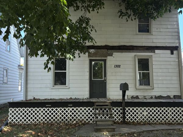 1302 S 14, Burlington, IA 52601