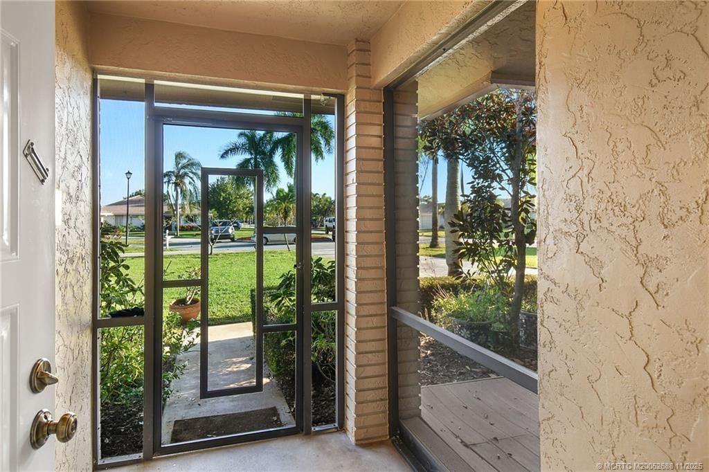 2225 SW Creekside Drive, Palm City, FL 34990 Photo