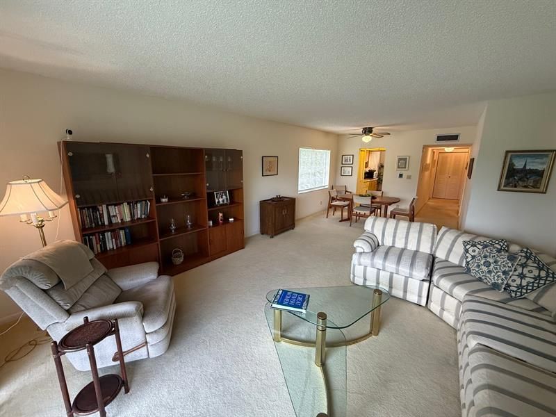 8405 NW 61st Street, Unit D315, Tamarac, FL 33321 Photo