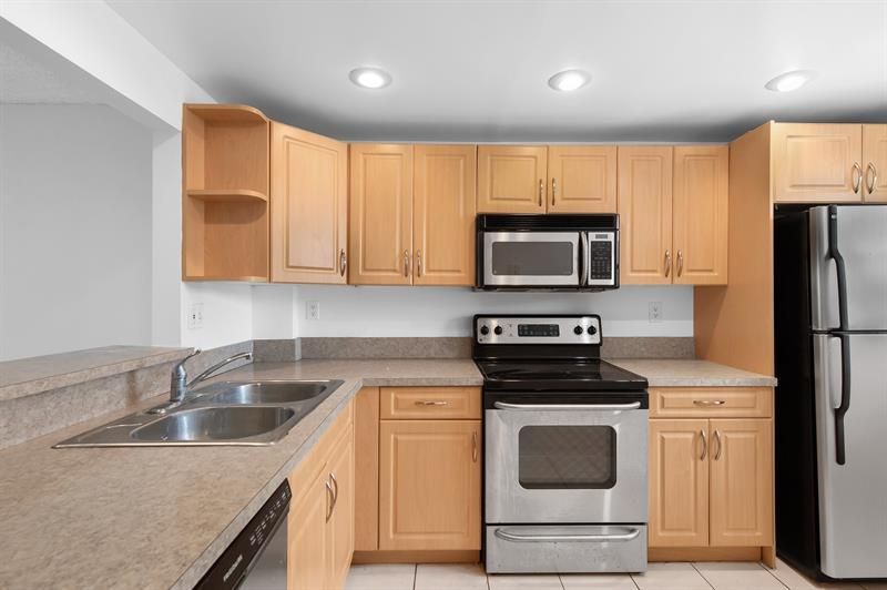 801 S Federal, Unit 320, Pompano Beach, FL 33062 Photo