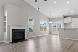 1351 Montford Drive photo 4