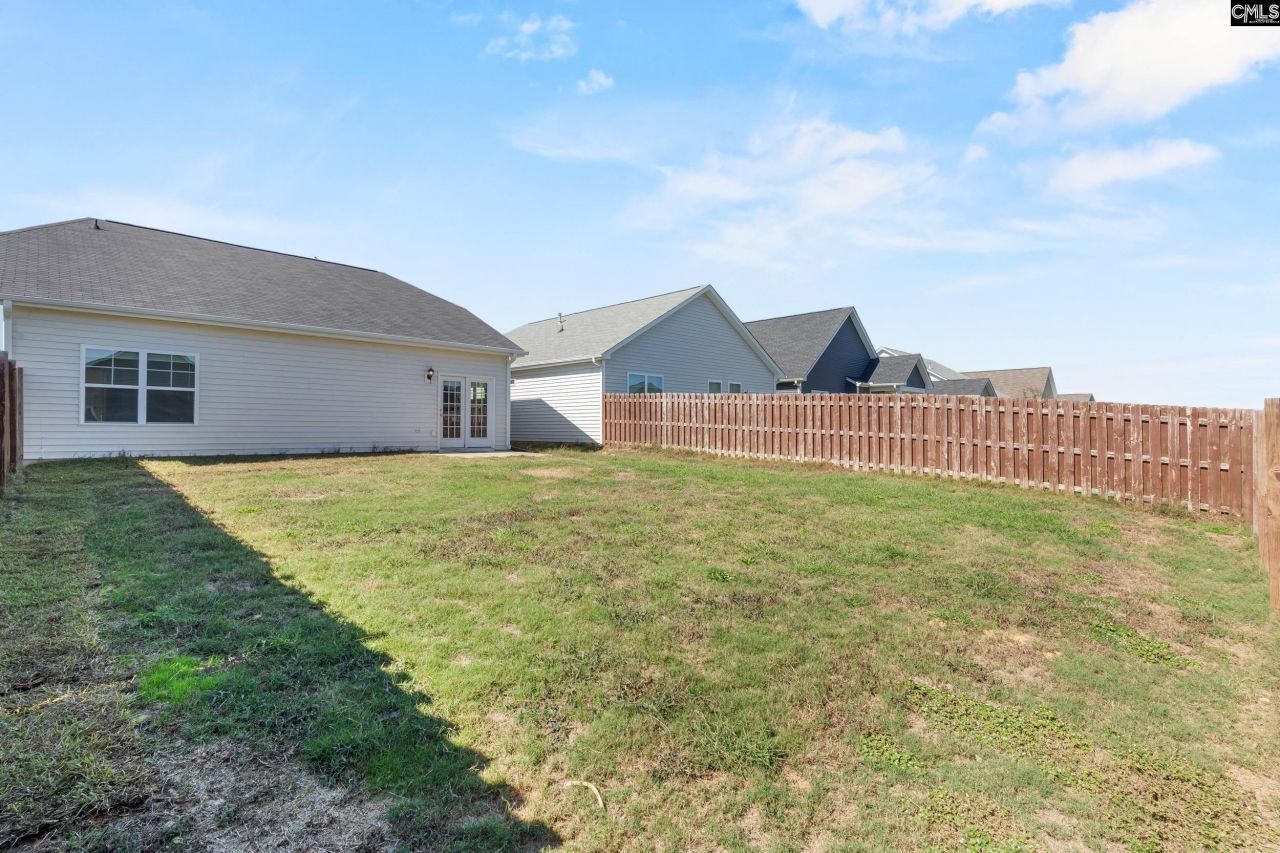 1351 Montford Drive Photo 4