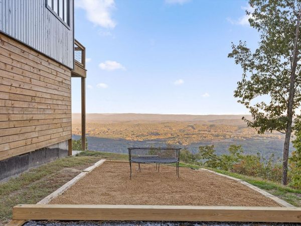 895 Hidden Brow Road, Menlo, GA 30731