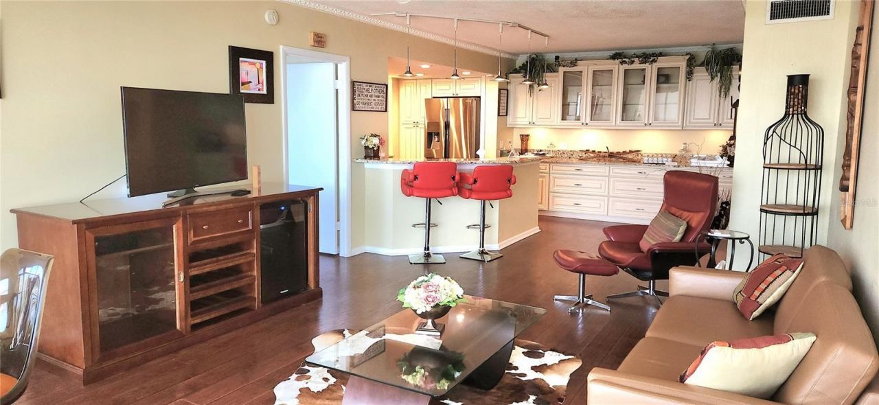 7100 Sunshine Skyway Lane S, Unit 906, Saint Petersburg, FL 33711 Photo