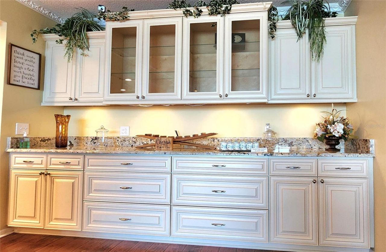 7100 Sunshine Skyway Lane S, Unit 906, Saint Petersburg, FL 33711 Photo