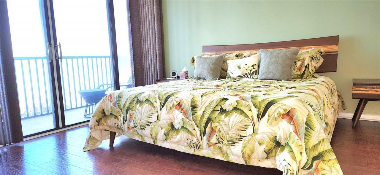 7100 Sunshine Skyway Lane S, Unit 906, Saint Petersburg, FL 33711 Photo