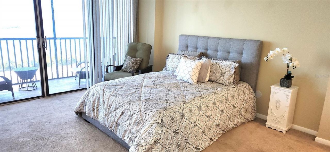 7100 Sunshine Skyway Lane S, Unit 906, Saint Petersburg, FL 33711 Photo