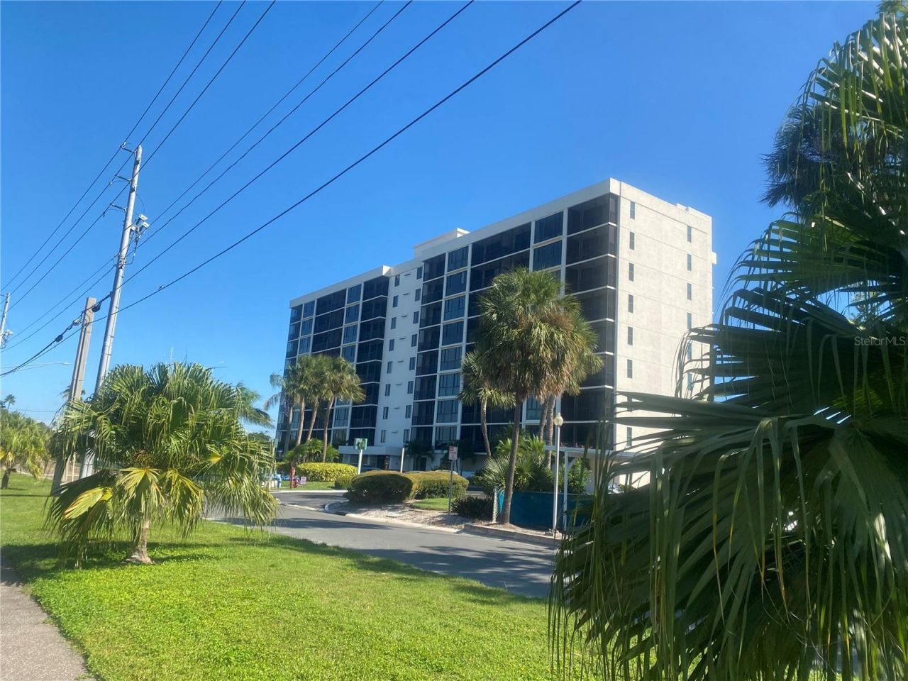 7100 Sunshine Skyway Lane S, Unit 906, Saint Petersburg, FL 33711 Photo