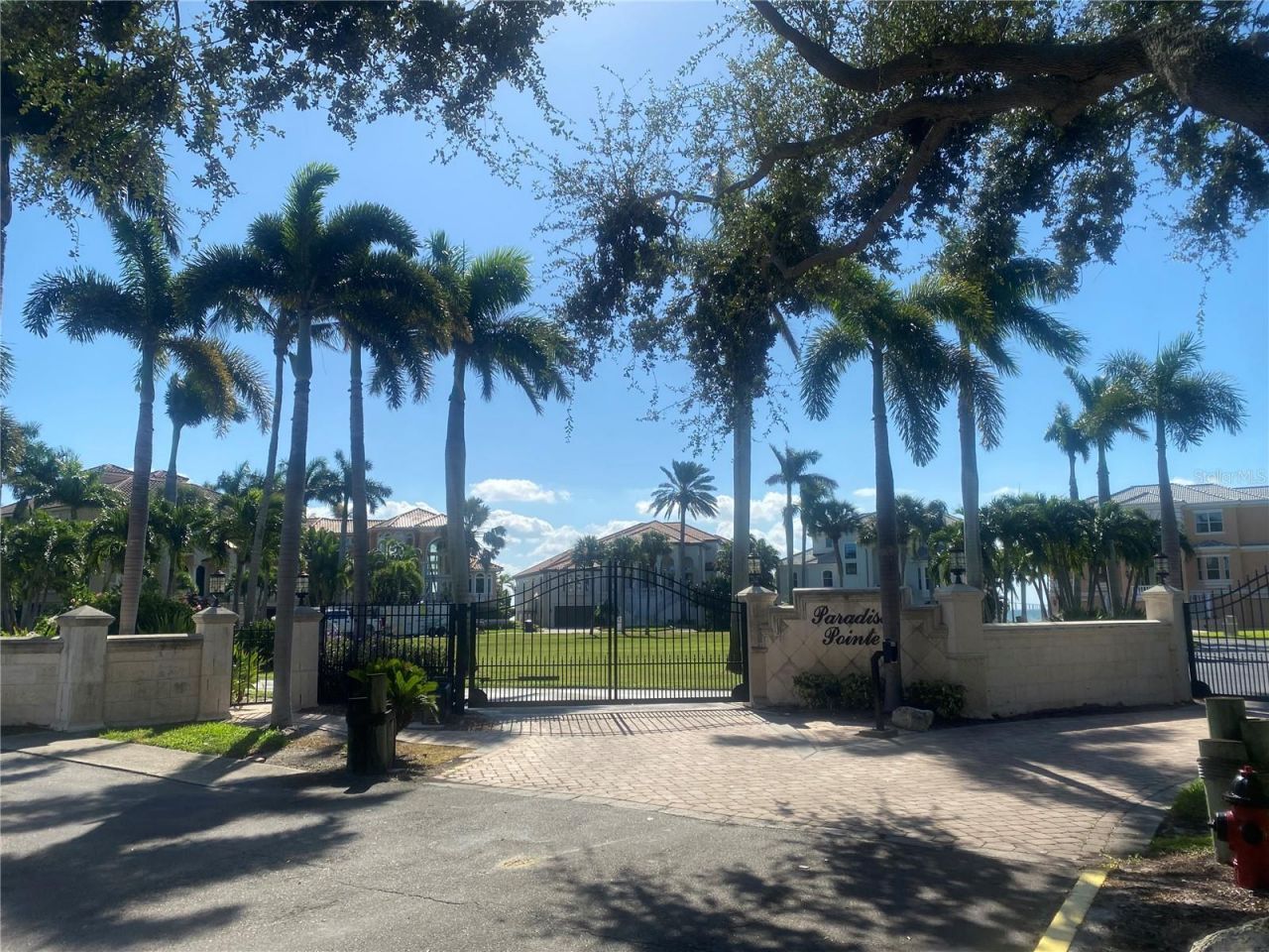 7100 Sunshine Skyway Lane S, Unit 906, Saint Petersburg, FL 33711 Photo