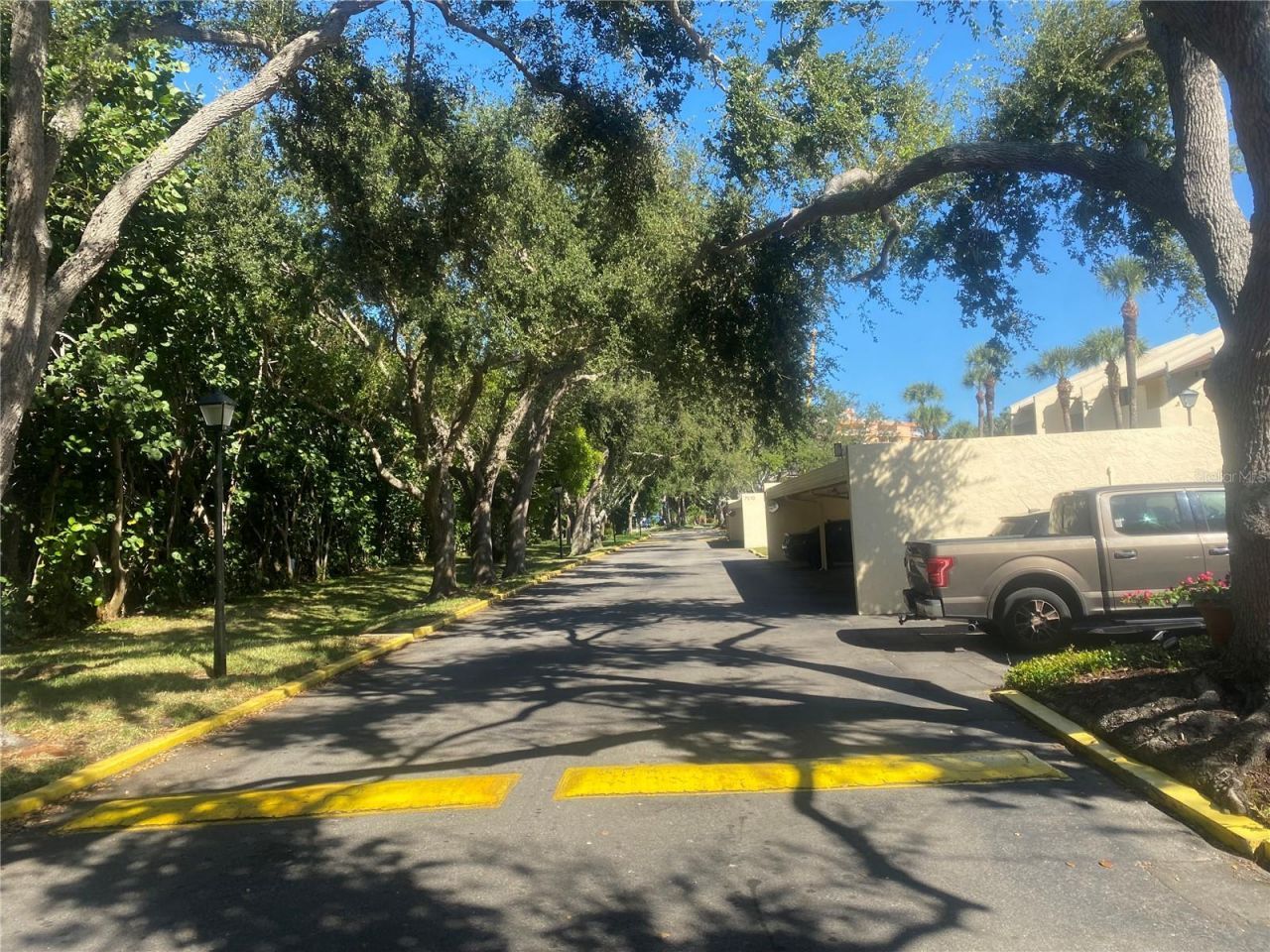 7100 Sunshine Skyway Lane S, Unit 906, Saint Petersburg, FL 33711 Photo