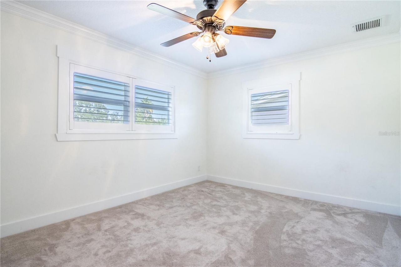 600 43rd Avenue Ne, Saint Petersburg, FL 33703 Photo